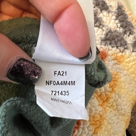 The north face green pullover size small - Picture 8 of 8